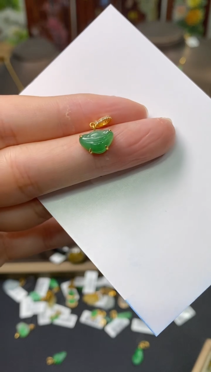 【闪购商品】翡翠颈饰18K金镶嵌净货14002