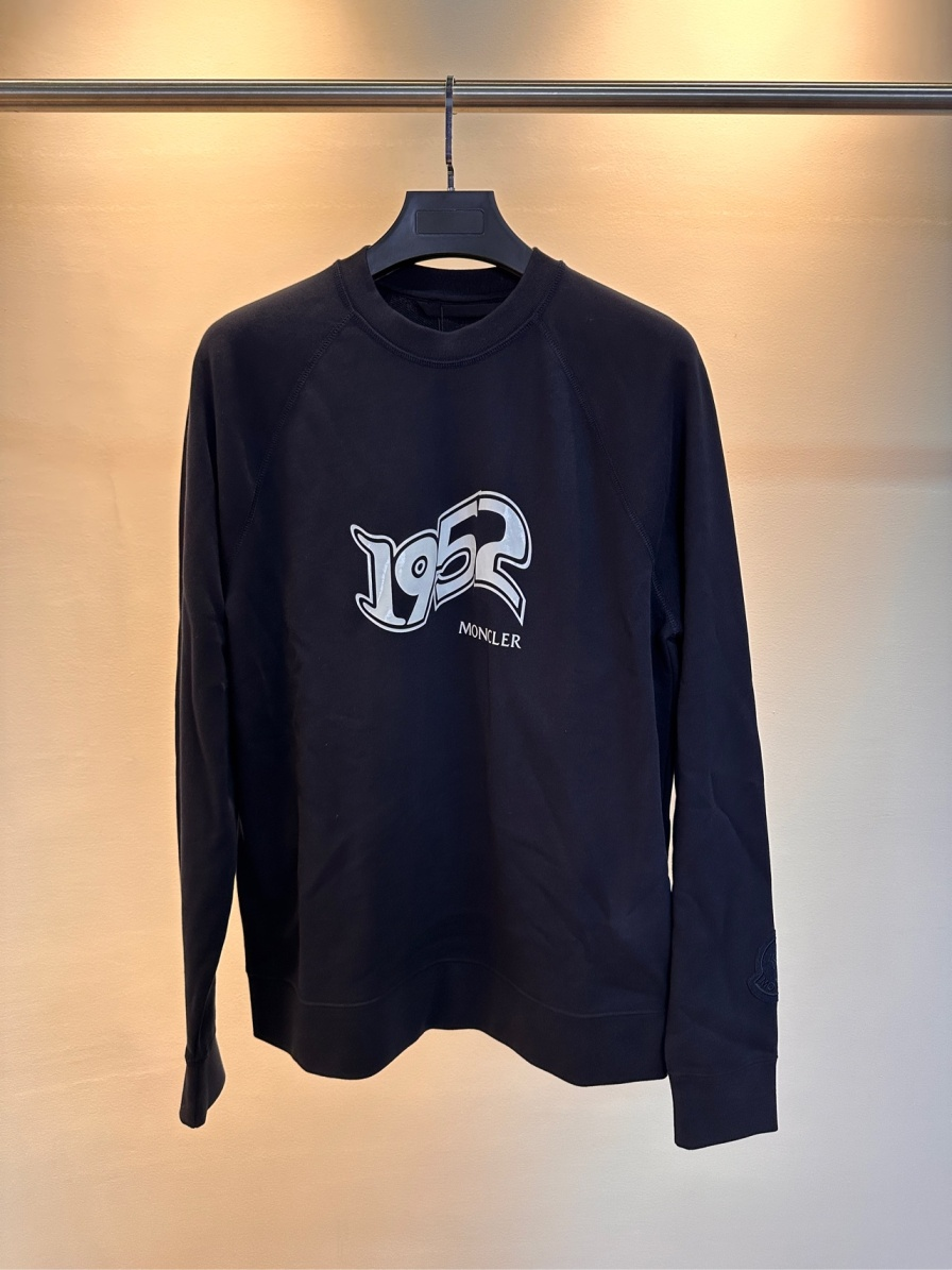 99新 MONCLER 娜娜专属 圆领卫衣