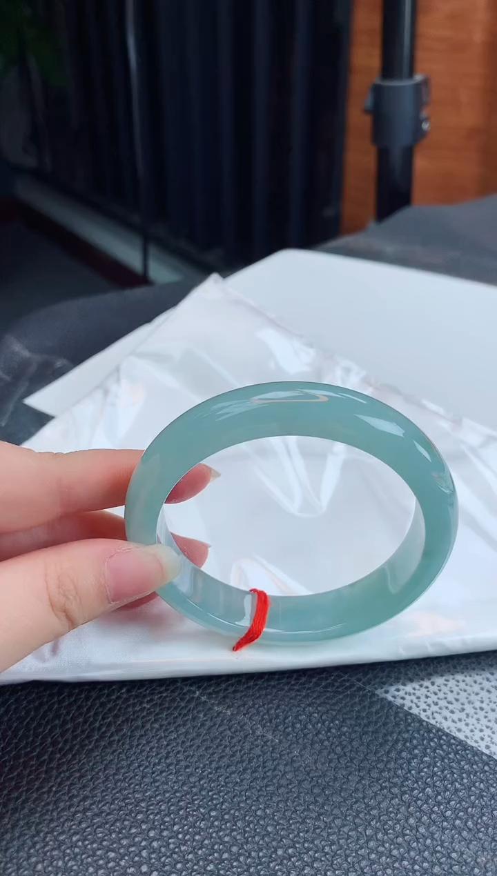 【闪购商品】翡翠手镯未镶嵌缅甸天然翡翠A货手镯