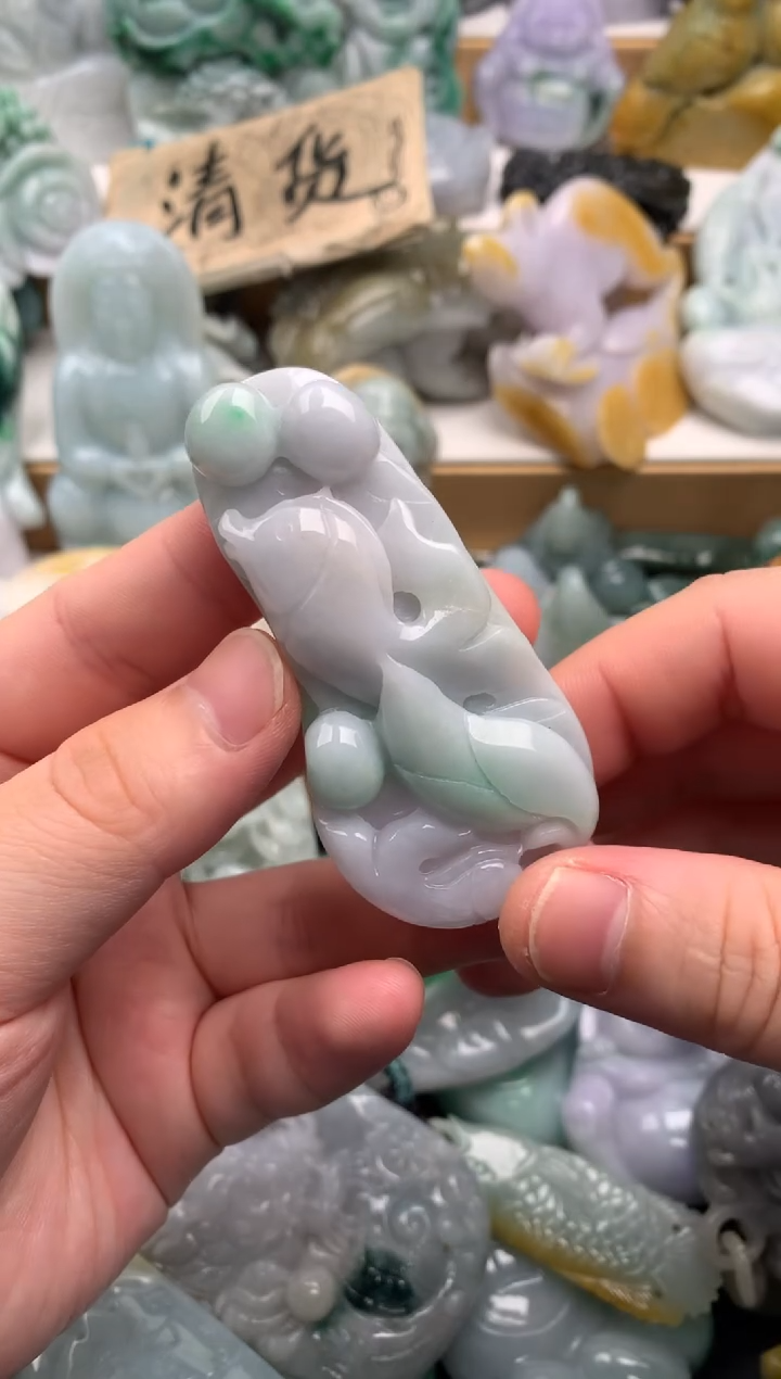 吊坠(不含链)未镶嵌翡翠1