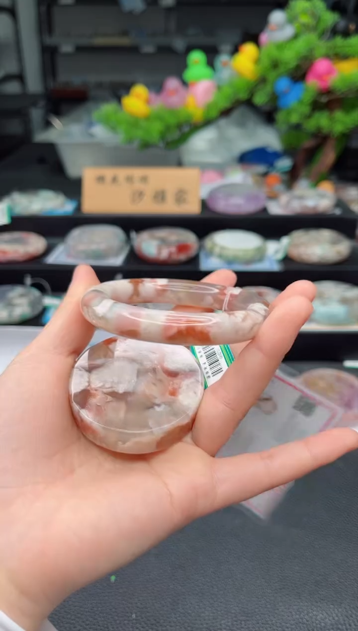 【闪购商品】石英质玉未镶嵌手镯55圈口 （赠品镯心）6882023