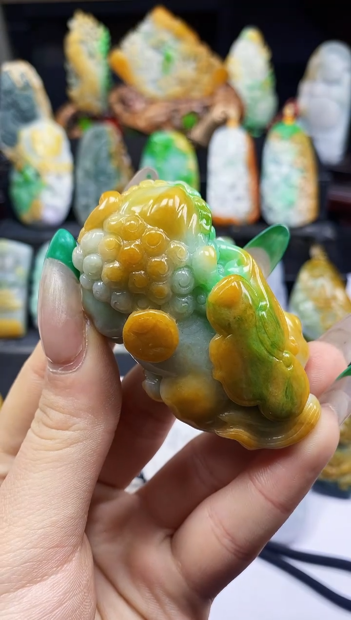 【闪购商品】定制翡翠未镶嵌A货翡翠