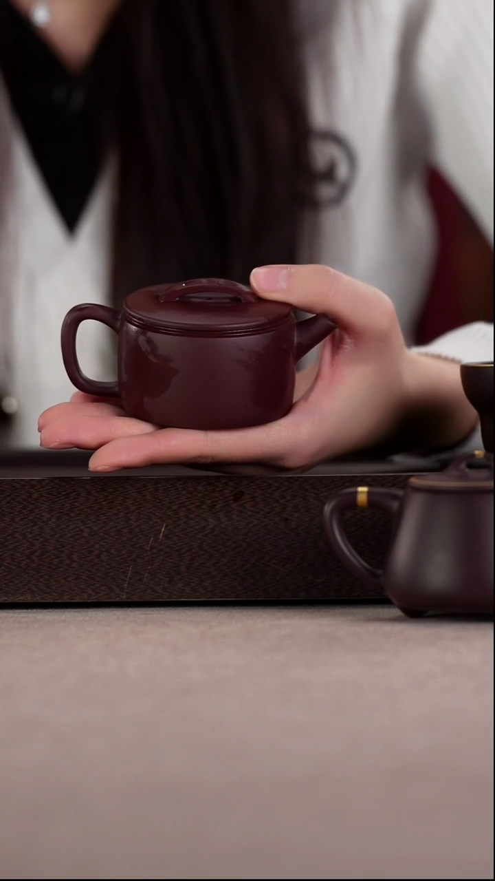 茶壶紫砂深井紫泥精工平底小汉瓦