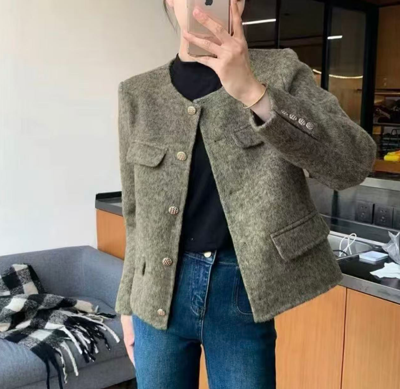 西服时尚短款小香风秋冬外套修身型RRA13