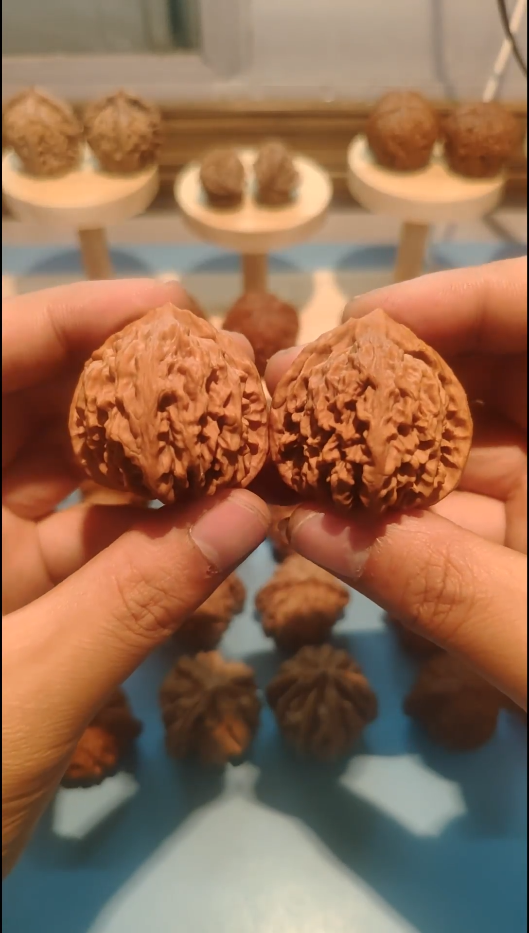 把件文玩核桃全品三角疆南疆石