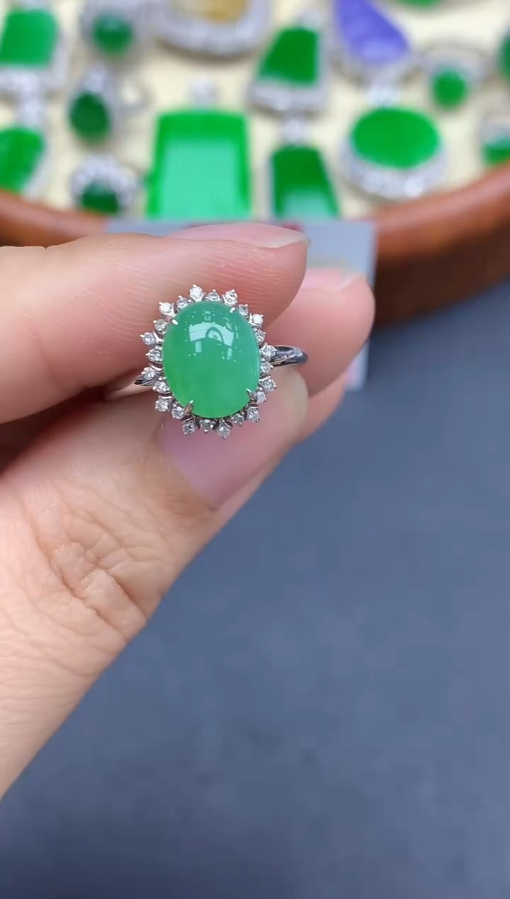 18K金镶嵌戒指翡翠414-中国好珍宝