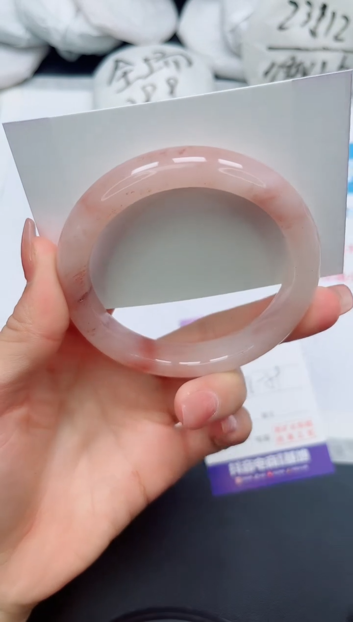 【闪购商品】石英质玉手镯未镶嵌386