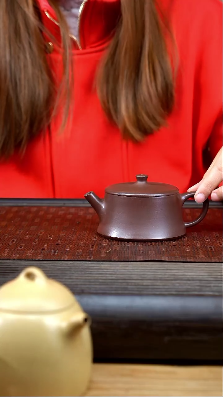 【闪购商品】紫砂茶壶老紫泥 云柱 微瑕 不退不换