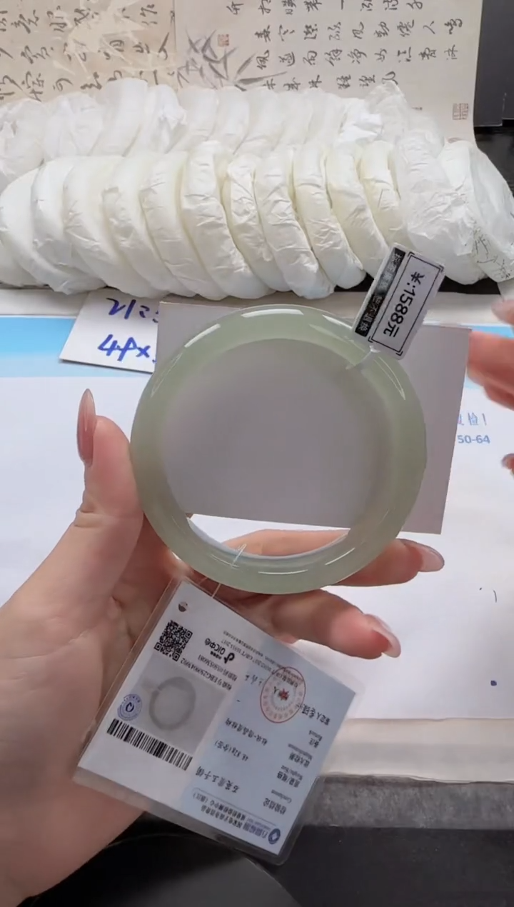 未镶嵌手镯石英质玉98-60.7