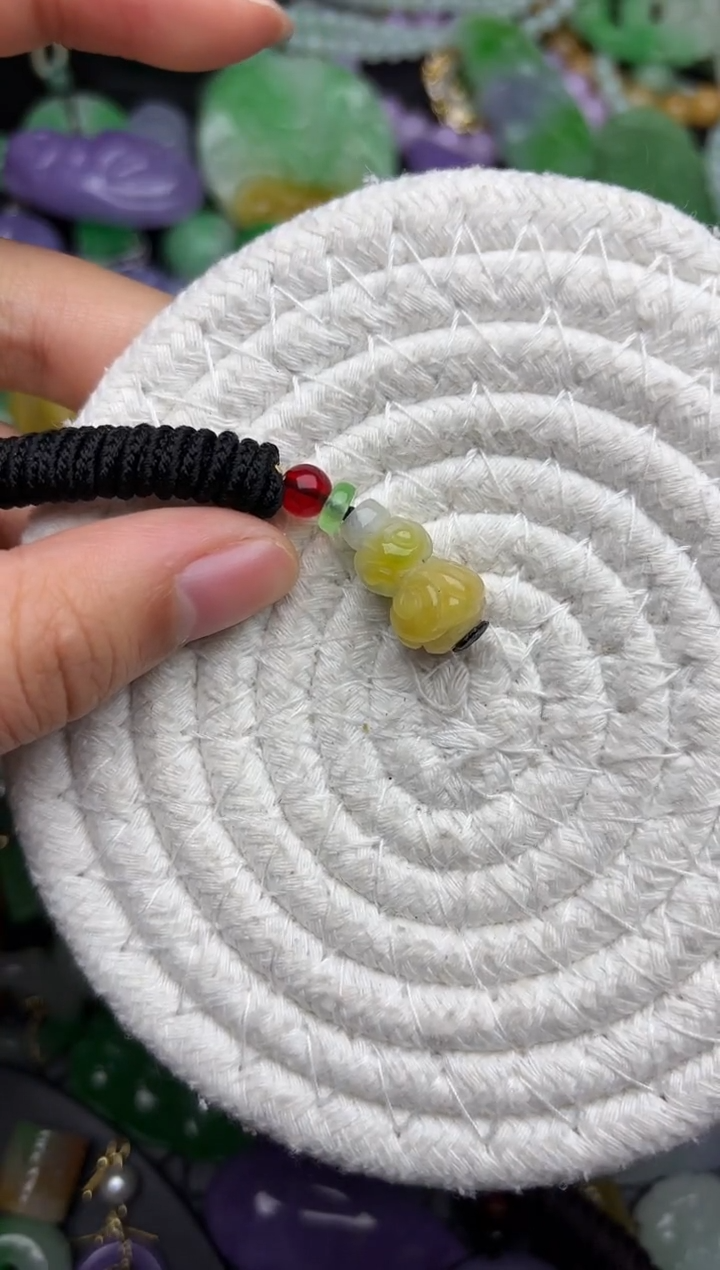 颈饰未镶嵌翡翠缅甸翡翠吊坠