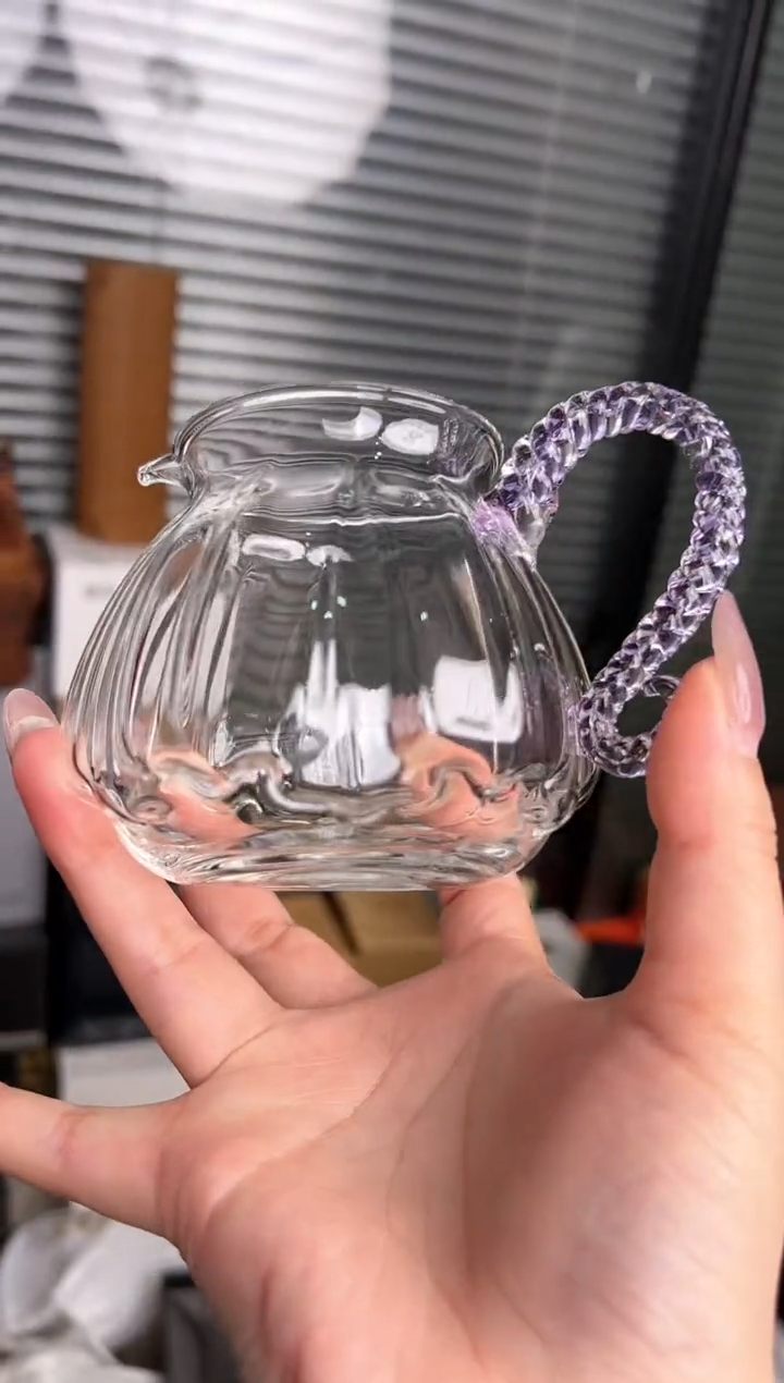 禾墨清莲浅紫色    