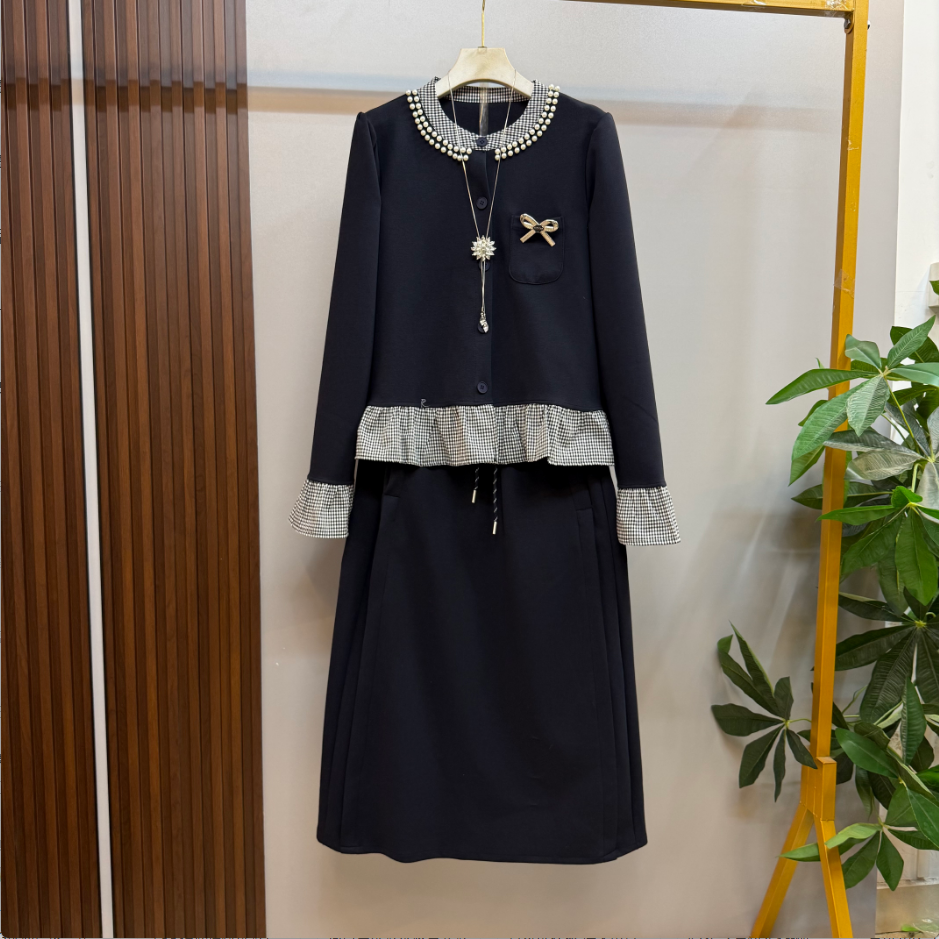 新款大码女装欧货时尚精致重工轻奢钉珠拼接上衣十半身裙两件套