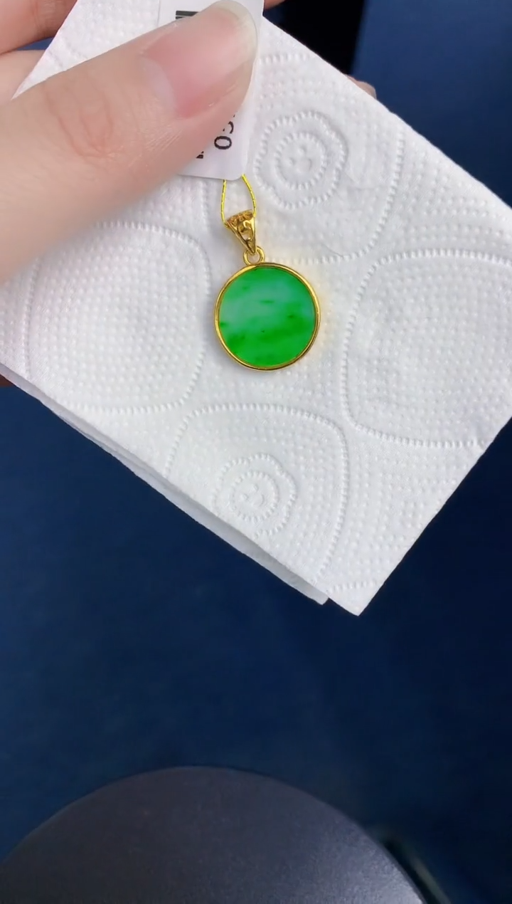 颈饰未镶嵌翡翠天然翡翠缅甸A货