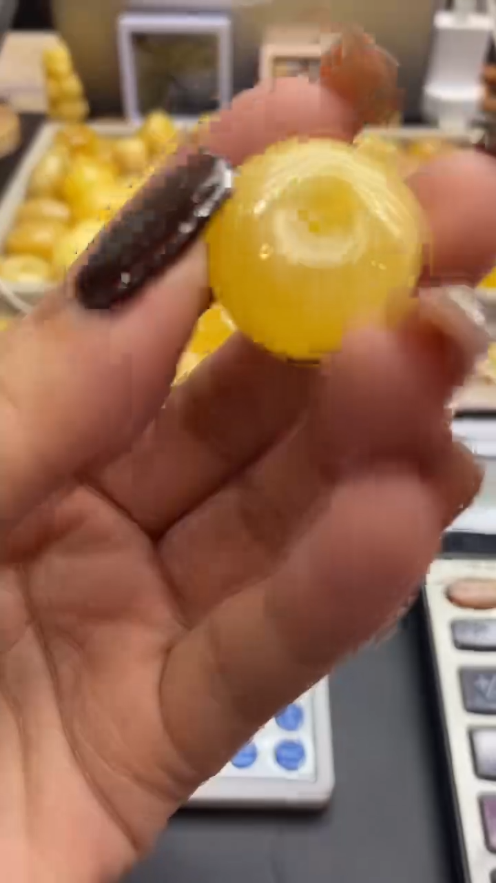 琥珀未镶嵌珠宝奇石2676