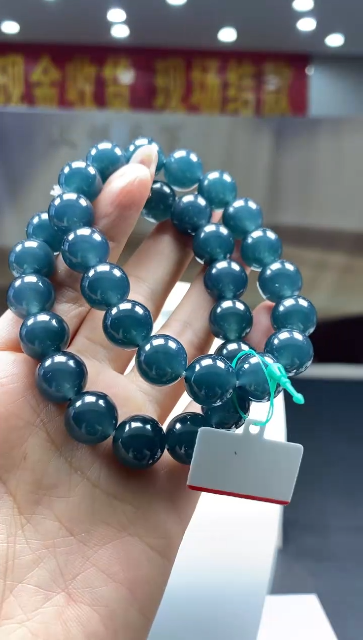 【闪购商品】定制翡翠未镶嵌多样性发货【只发一件】*q40