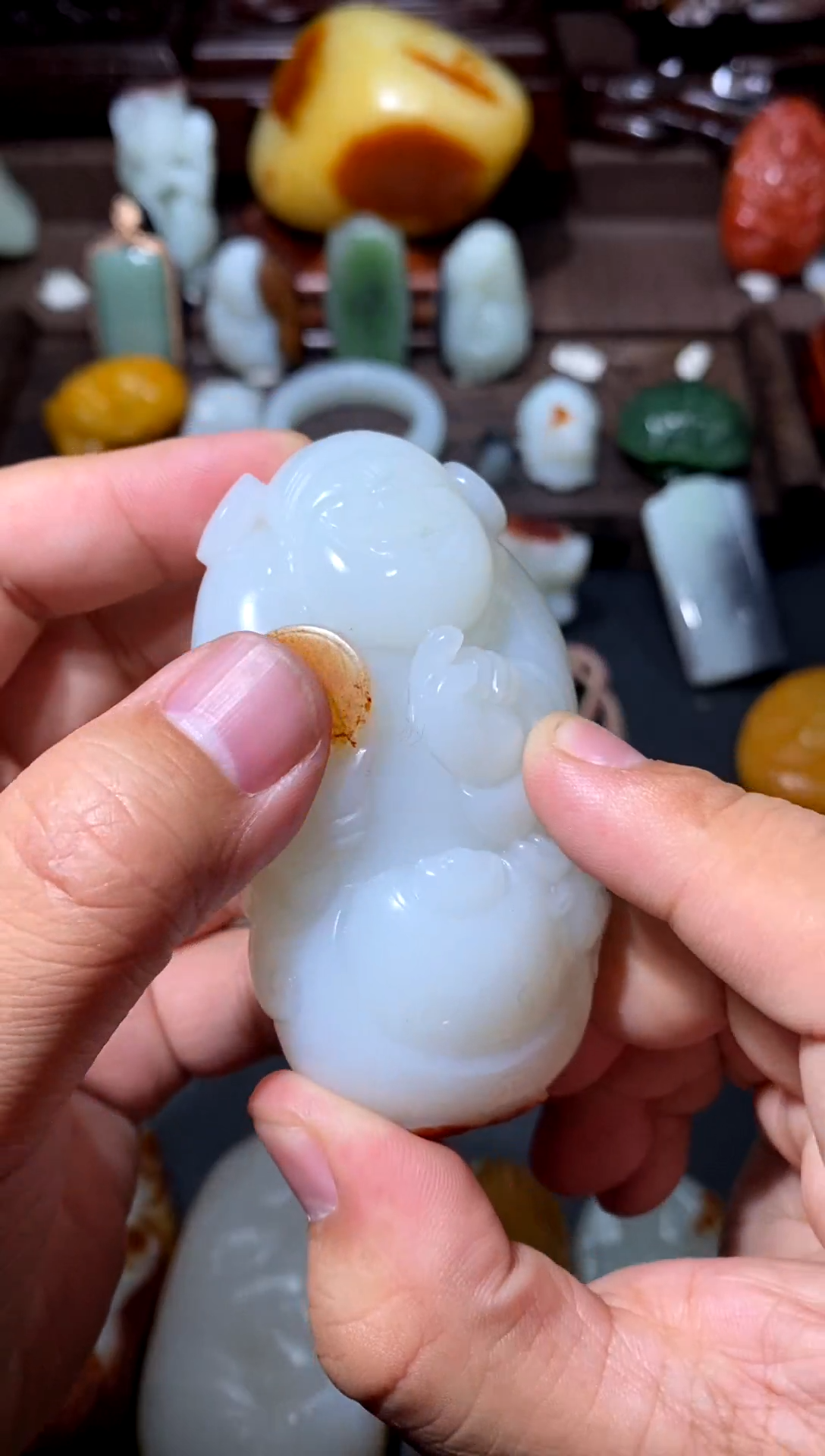 未镶嵌手镯和田玉（糖玉）飞*反对高度公分的