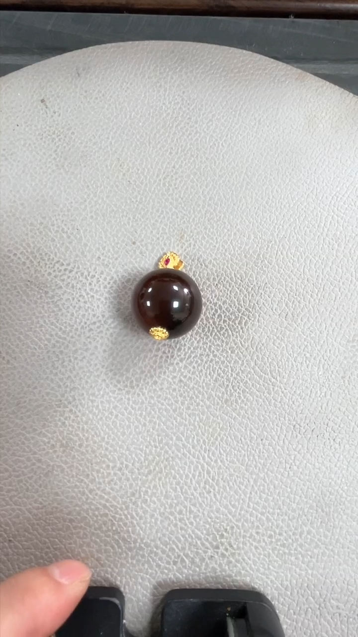 【闪购商品】琥珀裸石未镶嵌单珠卡24