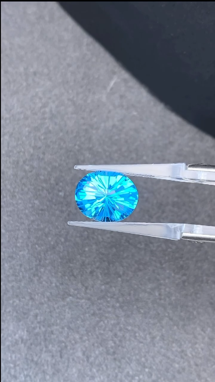 【闪购商品】托帕石裸石未镶嵌8.27克拉