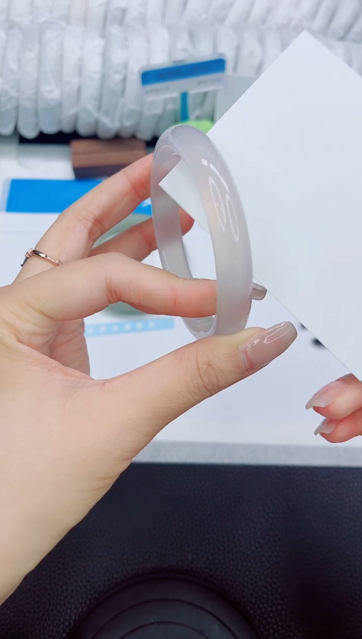 玛瑙/玉髓手镯未镶嵌289-60.8