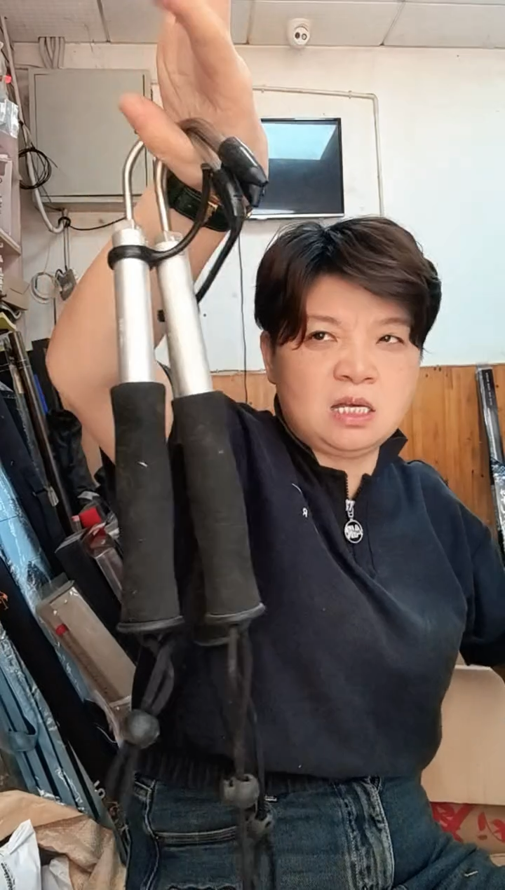 福利特价挖钩抓鱼29元一个