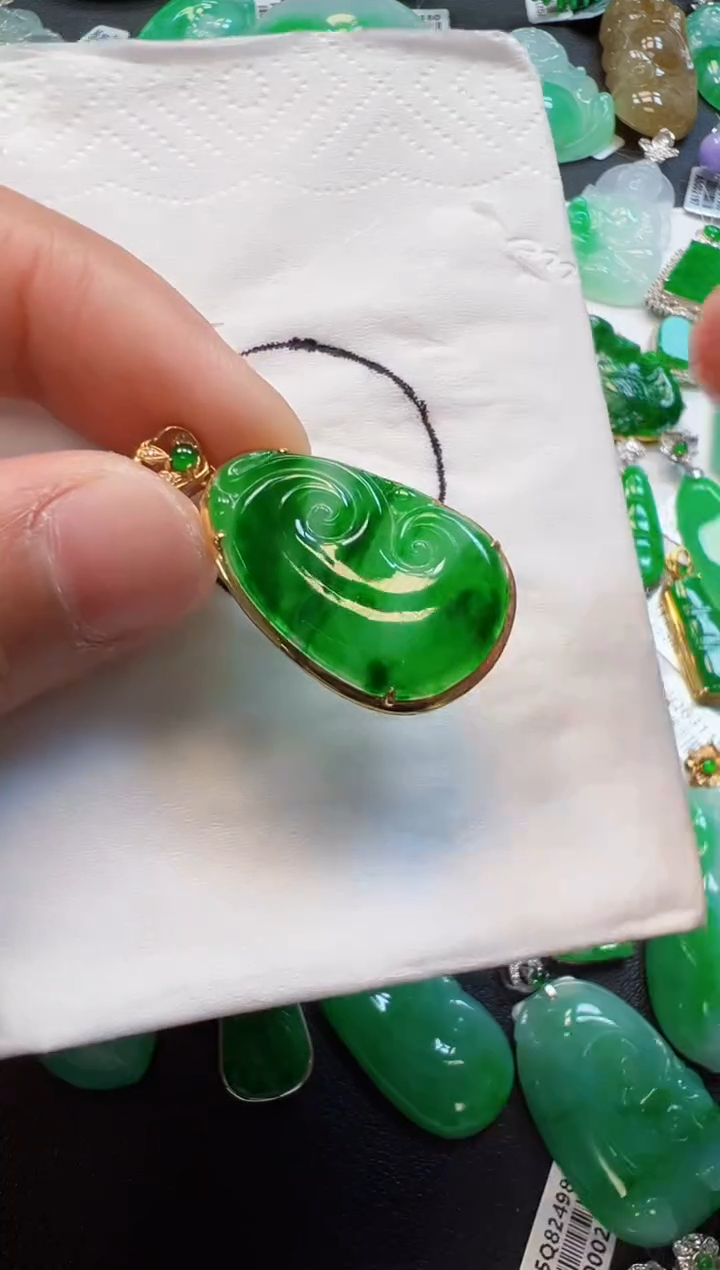 【闪购商品】定制翡翠18K金镶嵌3500元