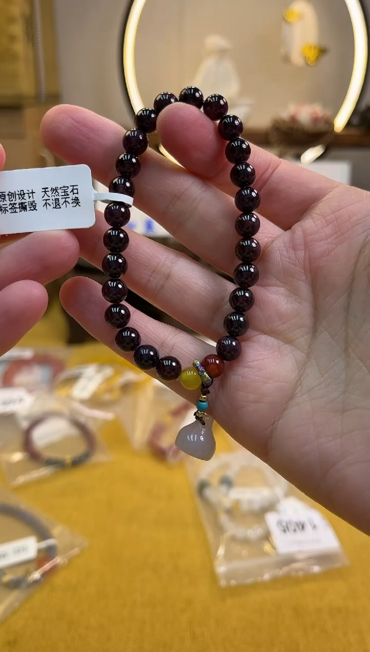 未镶嵌手链石榴石货号1386