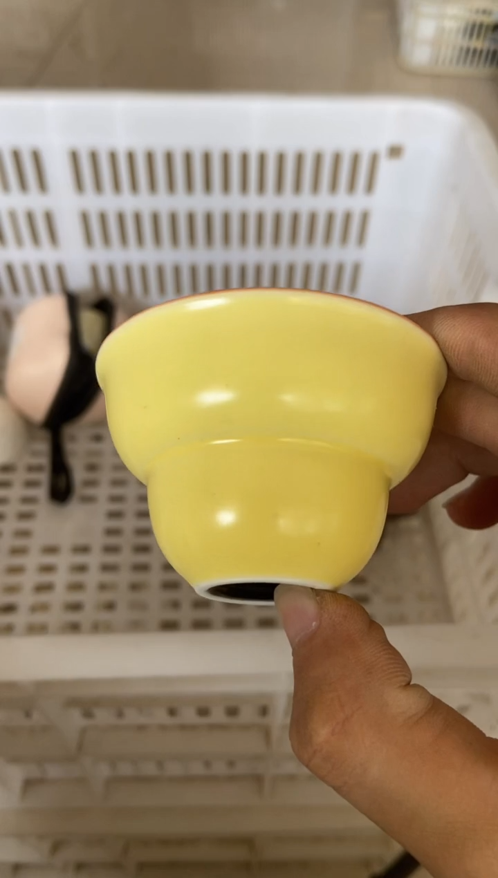 杯摄影的产品有使用过的痕迹有点脏介意勿拍