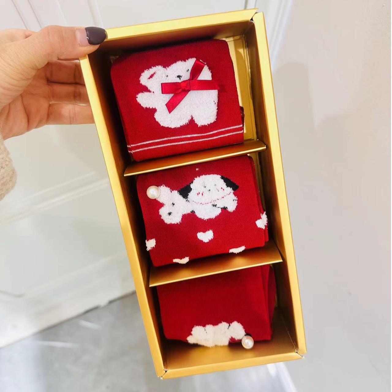 年款图案红袜子（到手三双）