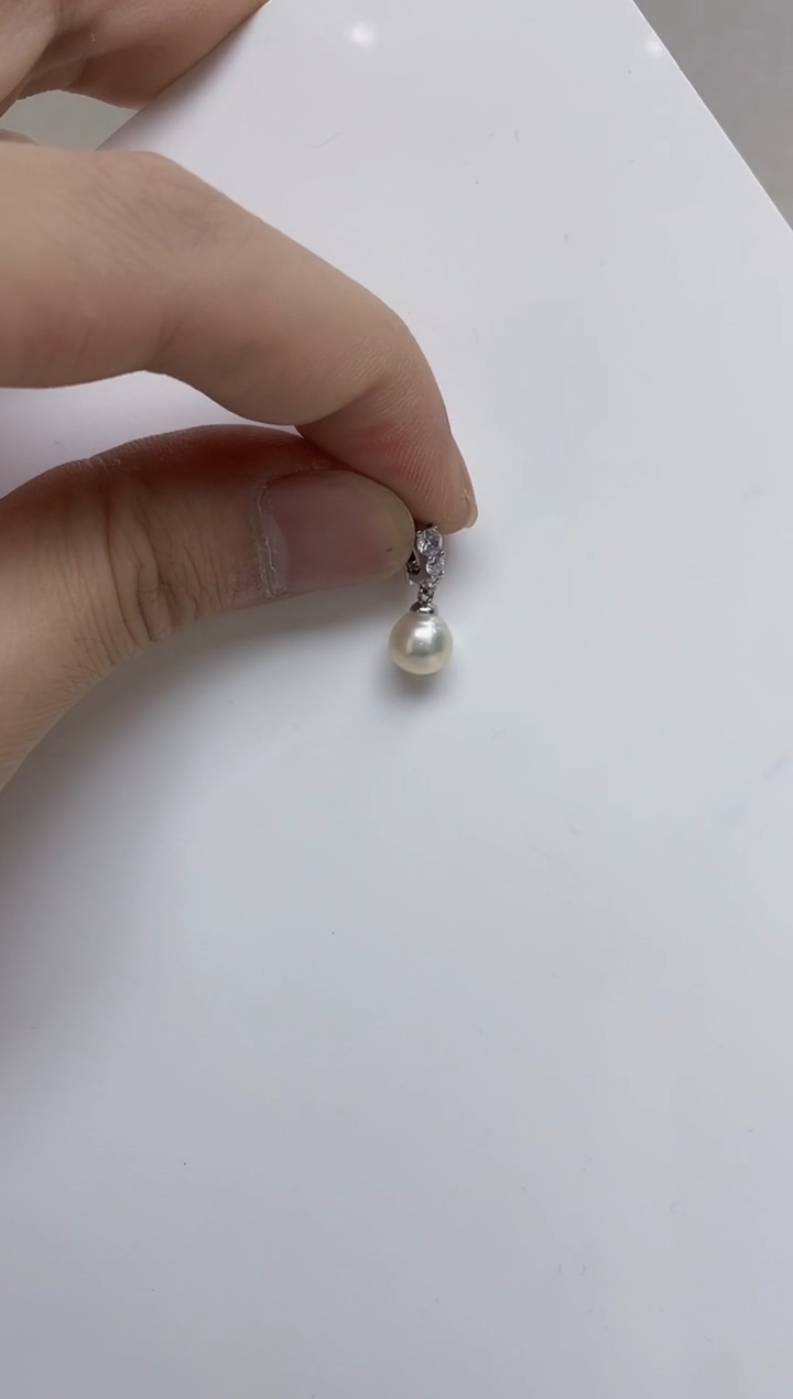 颈饰银S925镶嵌海水珍珠  