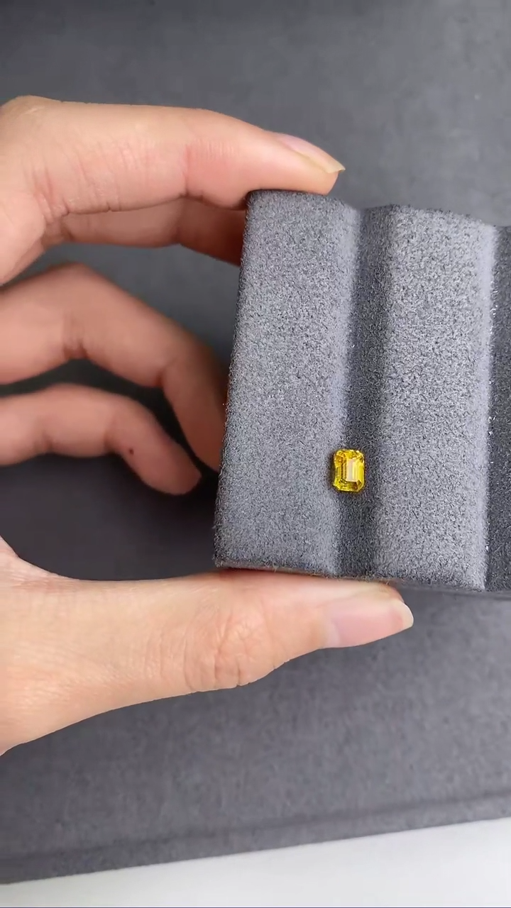 【闪购商品】蓝宝石1.03CT未镶嵌-------