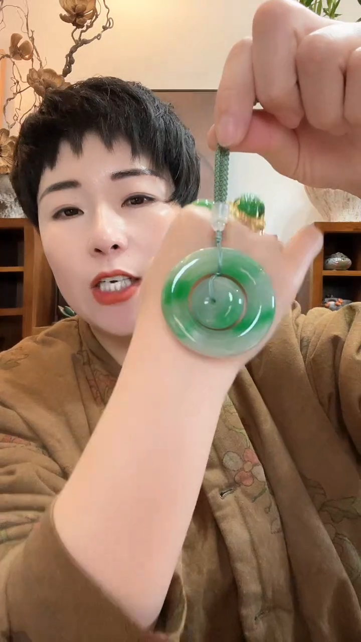 吊坠(赠链)未镶嵌翡翠多样性发货079