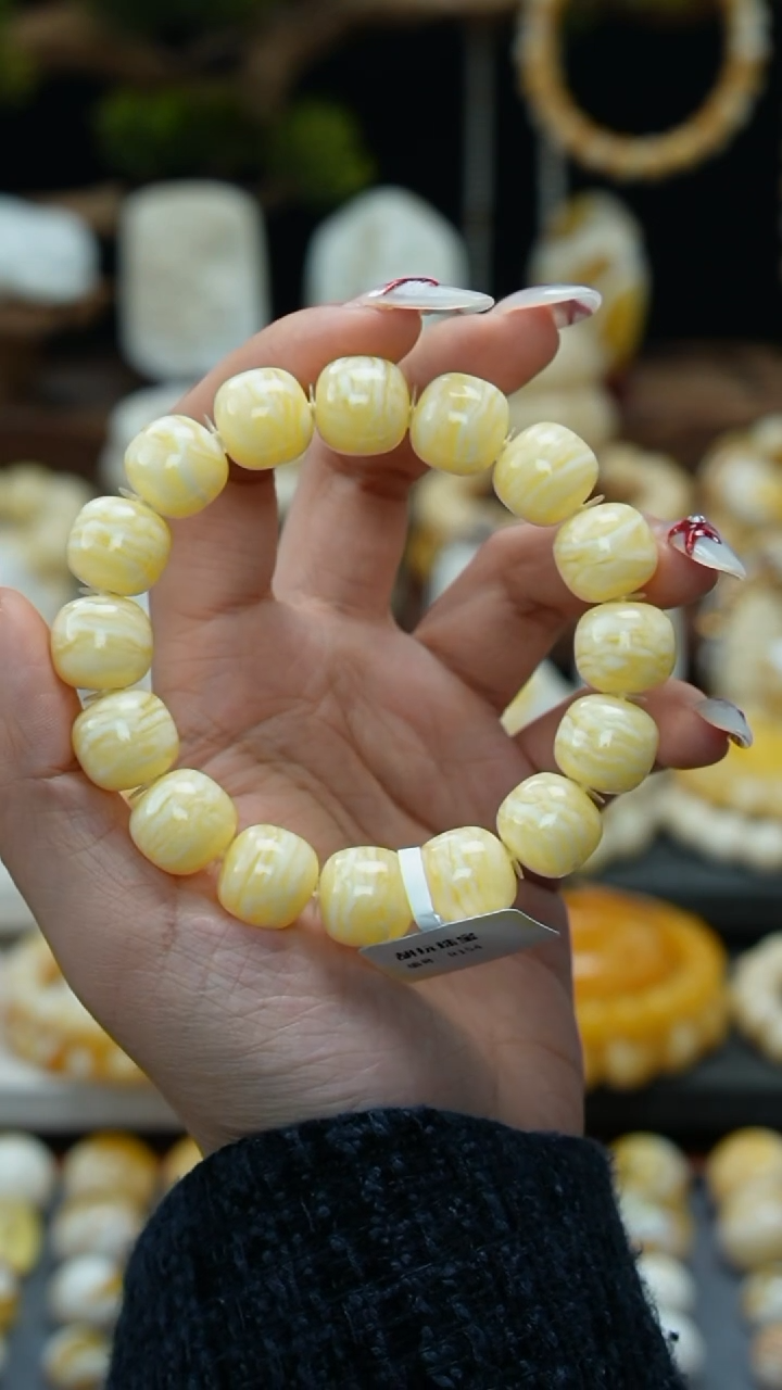 【闪购商品】琥珀裸石未镶嵌11111111111