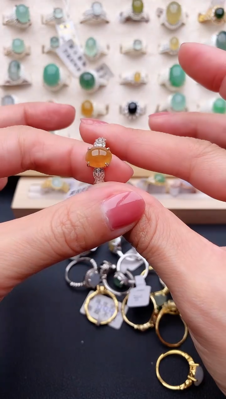 【闪购商品】翡翠戒指银S925镶嵌缅甸天然翡翠111   9-8