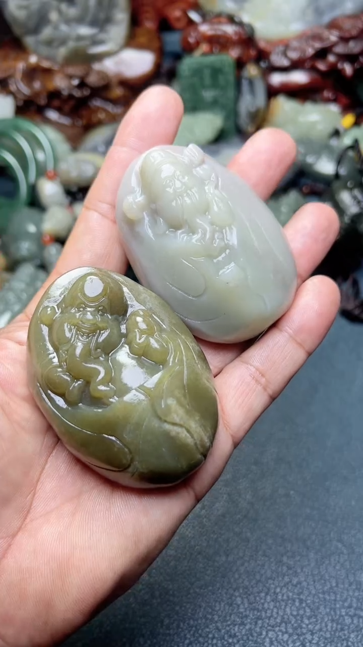 和田玉未镶嵌把件2