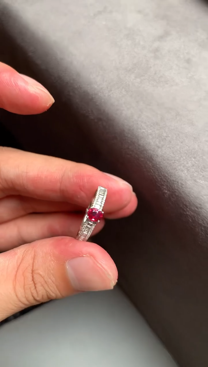 【闪购商品】红宝石戒指18K金镶嵌0.53ct  无烧