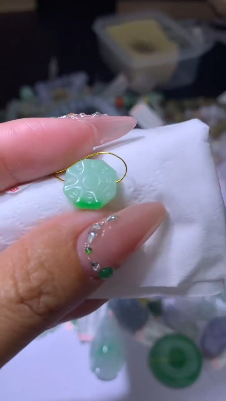 【闪购商品】翡翠颈饰未镶嵌MJX027670