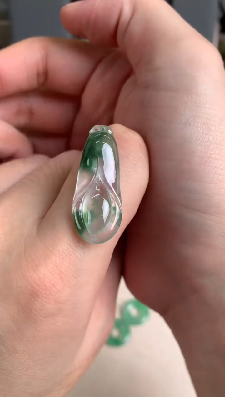 未镶嵌定制翡翠裸玉