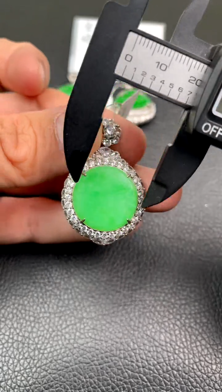 【闪购商品】翡翠吊坠(不含链)银S925镶嵌吊坠