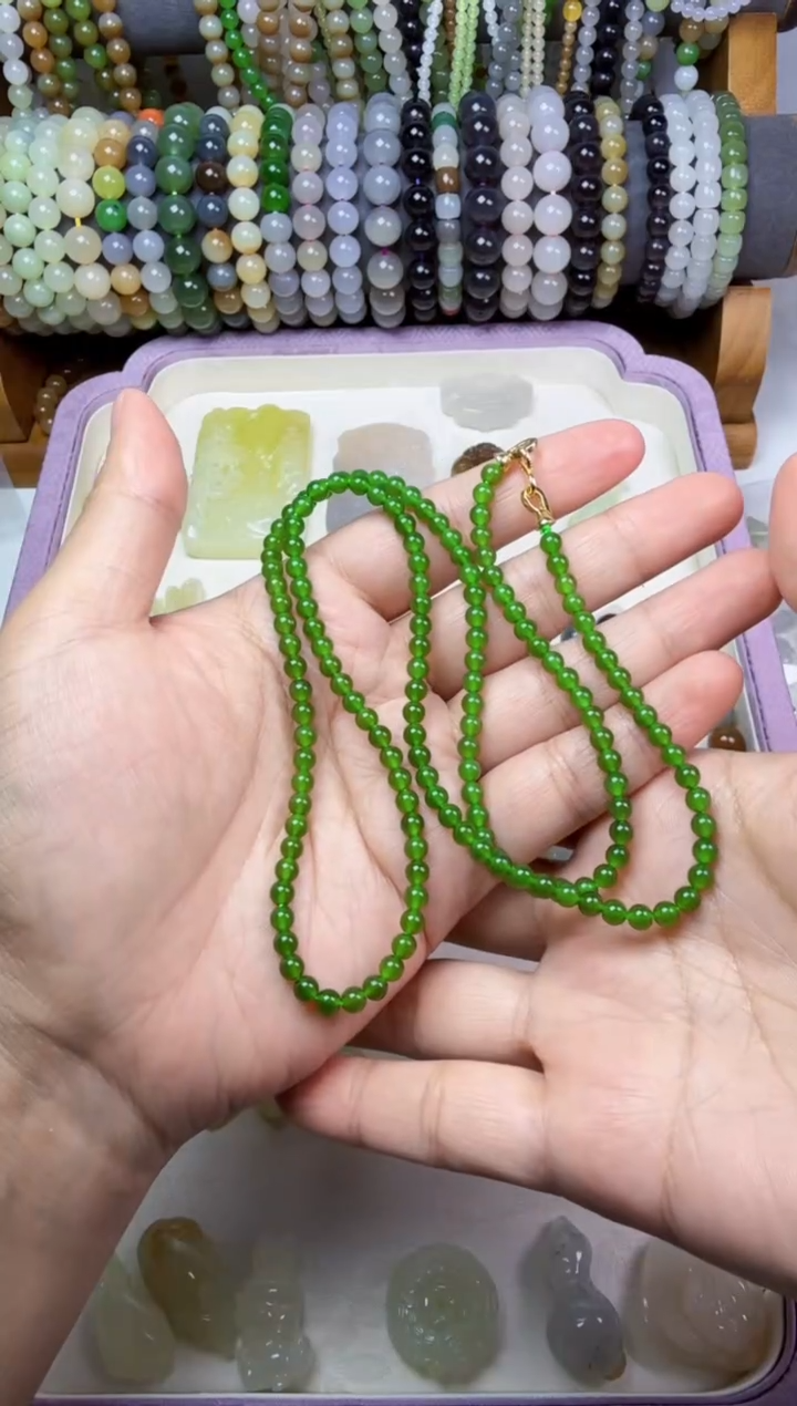 和田玉未镶嵌项链一**炸碧玉小米珠项链