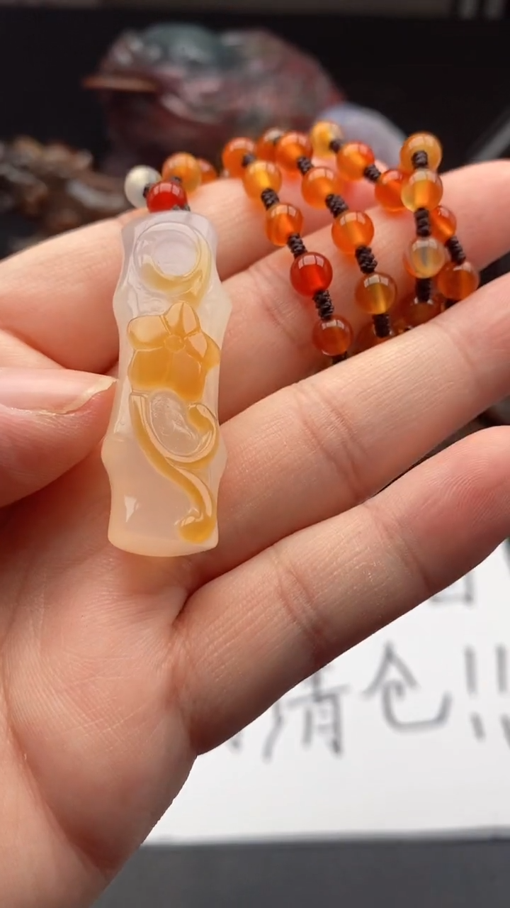 【闪购商品】玛瑙/玉髓颈饰合金1