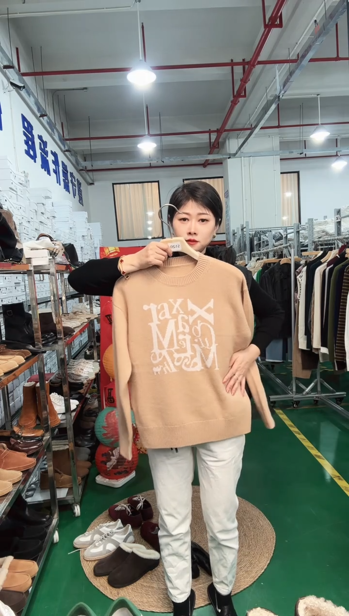 喜欢的姐妹去入  m 120斤毛衣