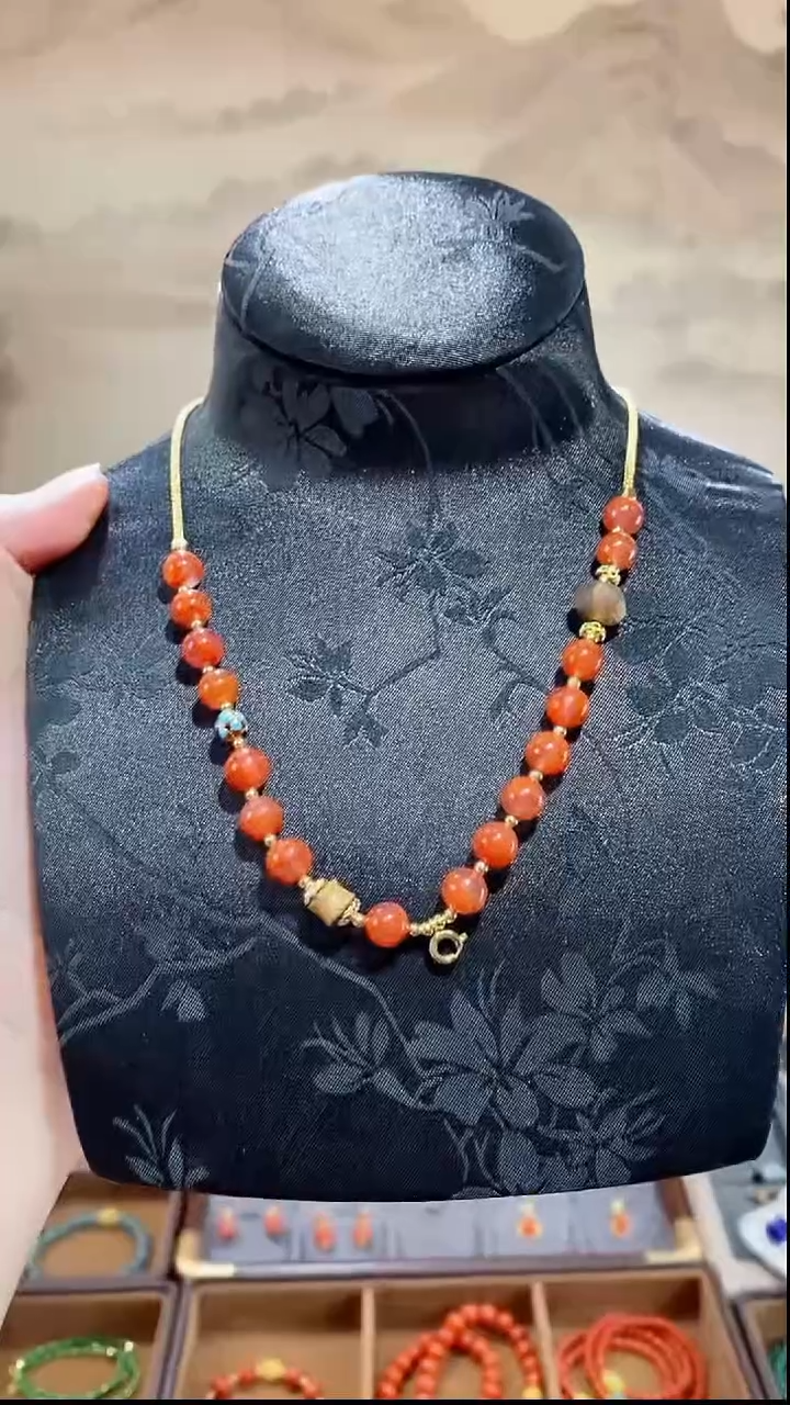 颈饰未镶嵌南红玛瑙TCL7810