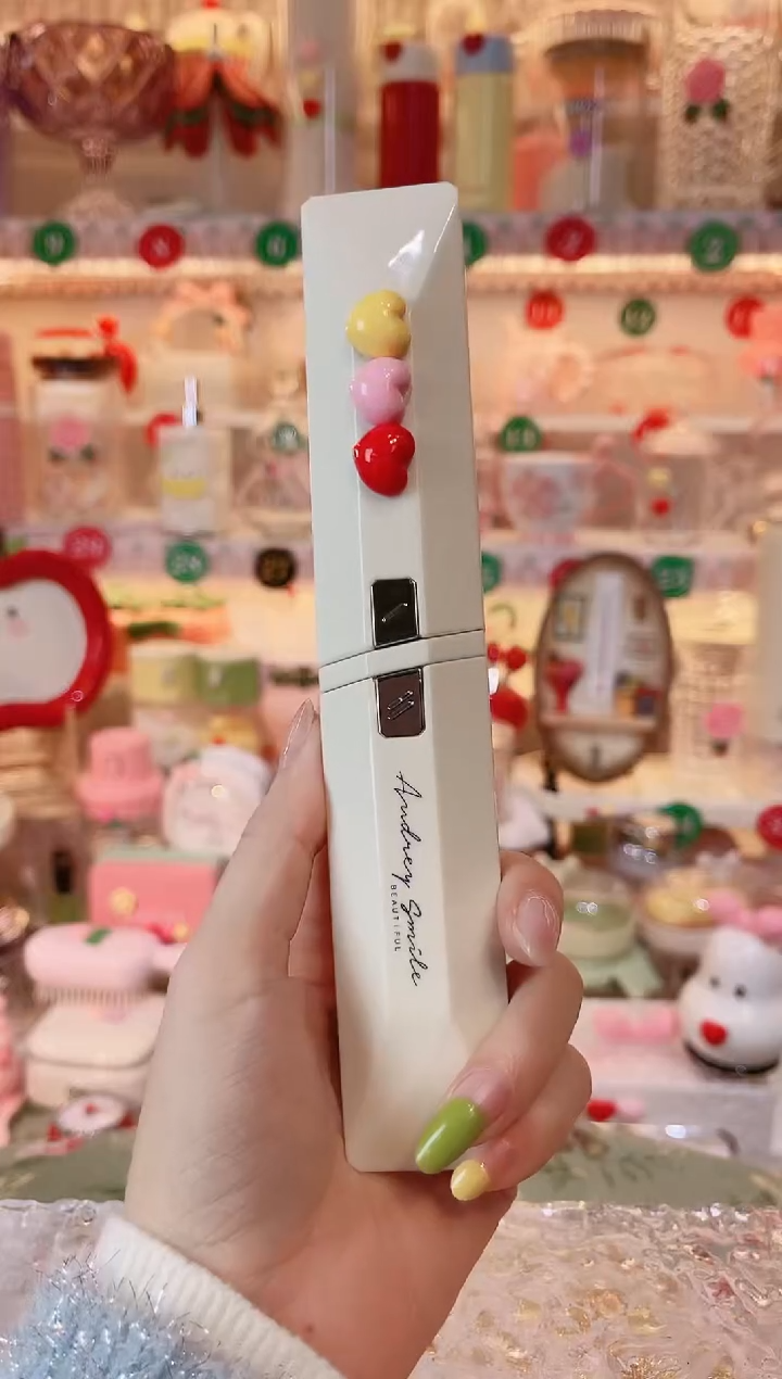 【闪购商品】摆件外带水果刀品质好，发货快，放心拍