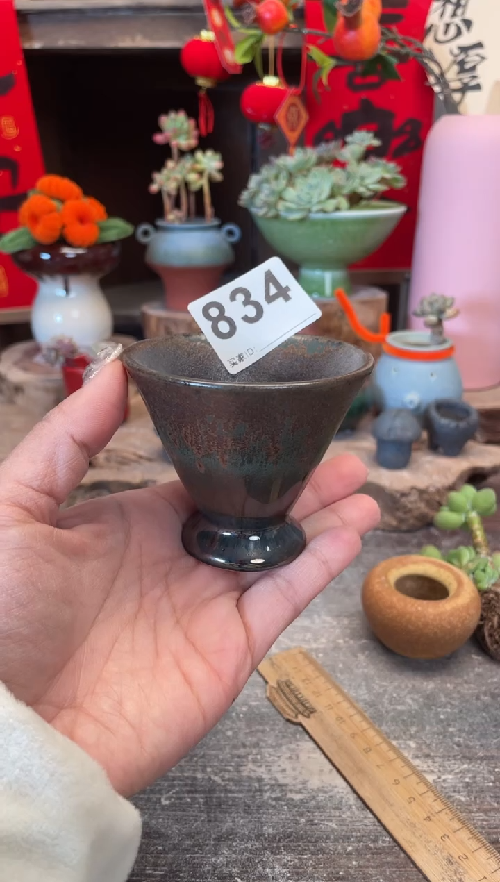 【闪购商品】摆件834知木小芳花盆