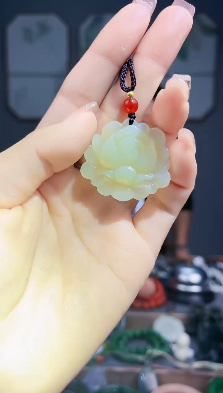 【闪购商品】和田玉颈饰未镶嵌多样性发货拍一单发一个