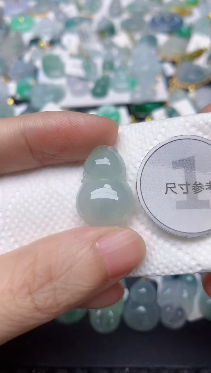 颈饰未镶嵌翡翠天然缅甸A货翡翠