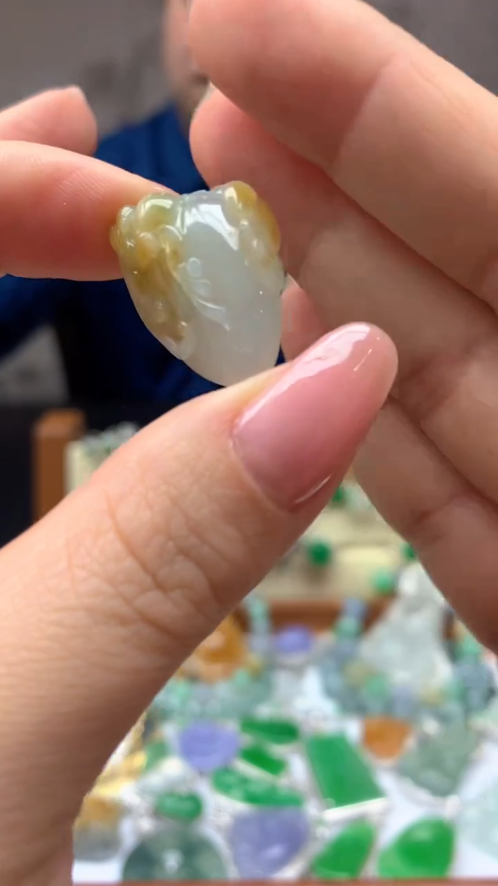 【闪购商品】翡翠颈饰未镶嵌97-天然翡翠