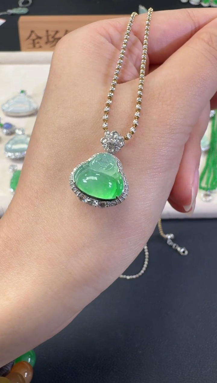 吊坠(不含链)18K金镶嵌翡翠A439|13800