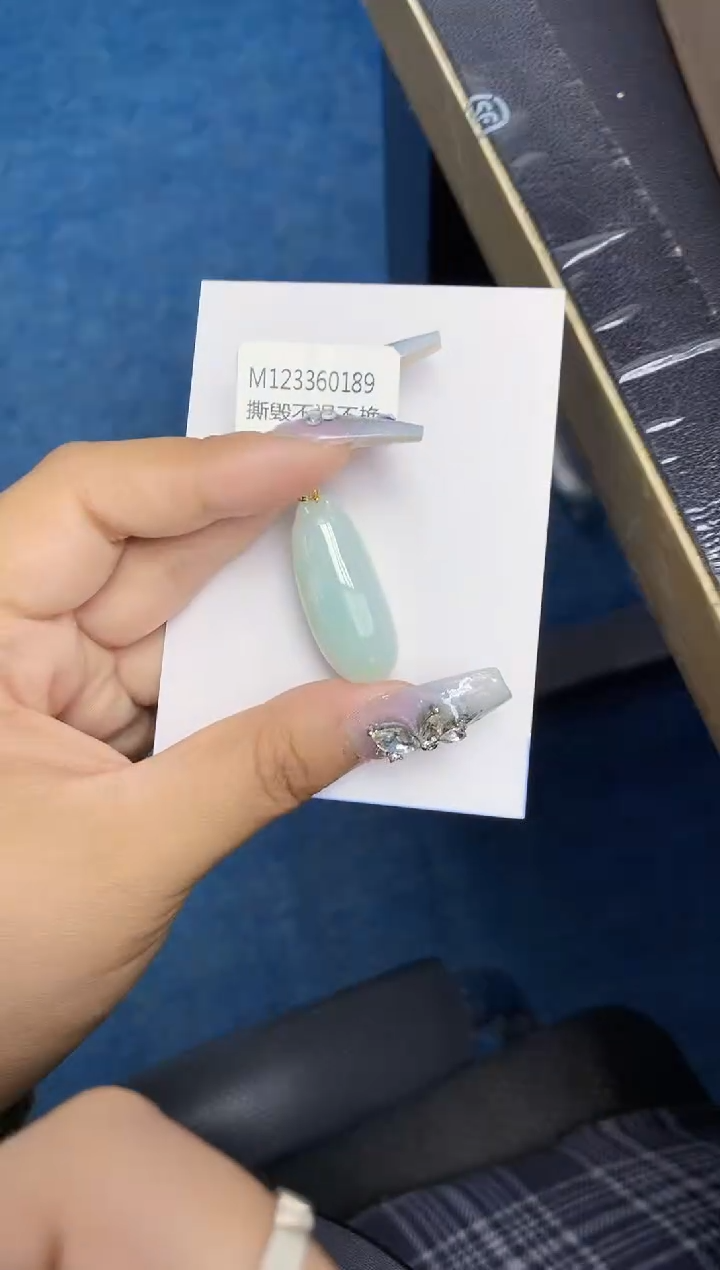 翡翠18K金镶嵌颈饰天然翡翠A货 