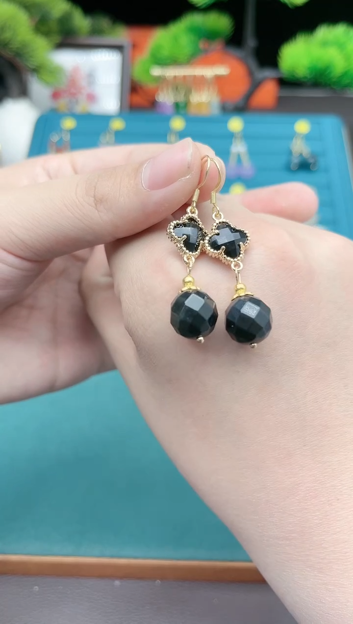 【闪购商品】黑曜岩耳饰银S925镶嵌115000